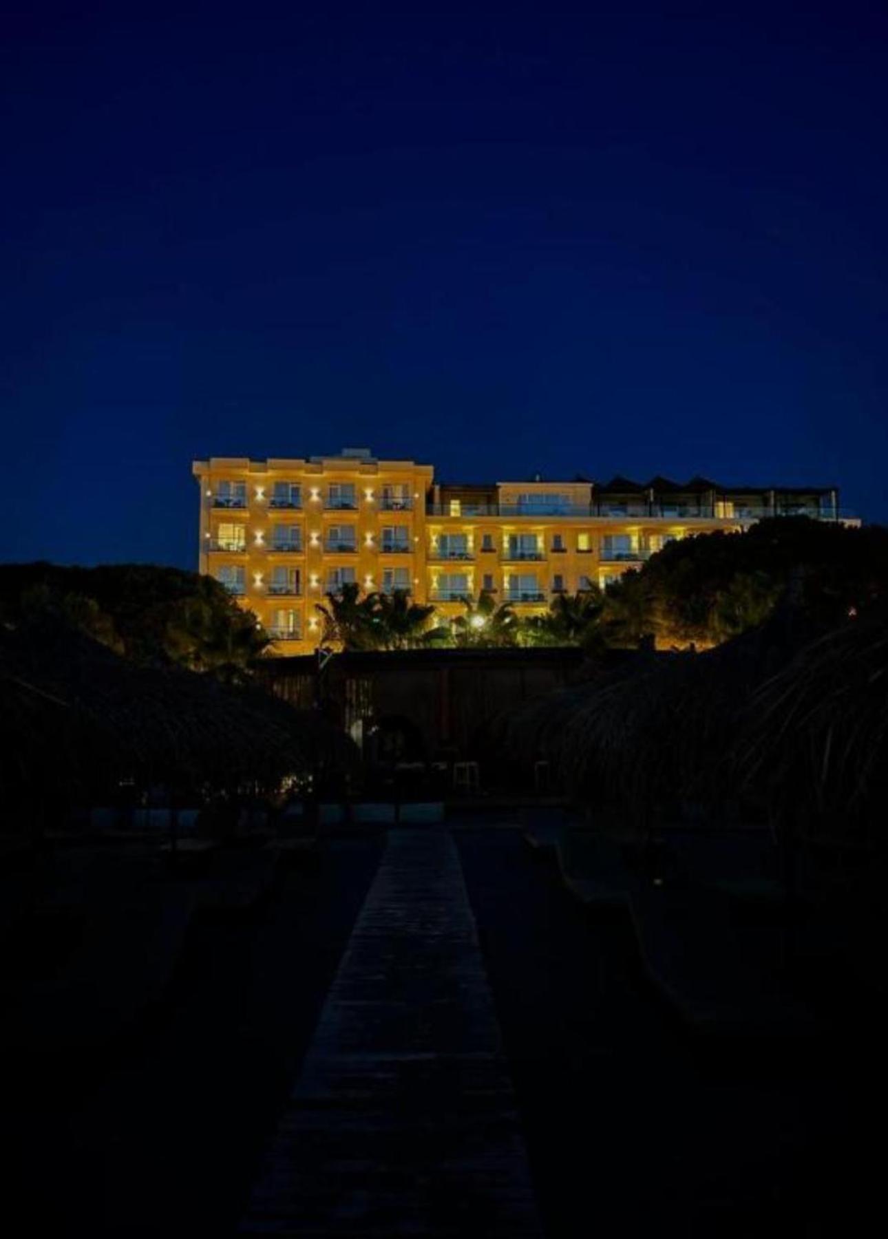 Vm Resort & Spa Golem  Luaran gambar