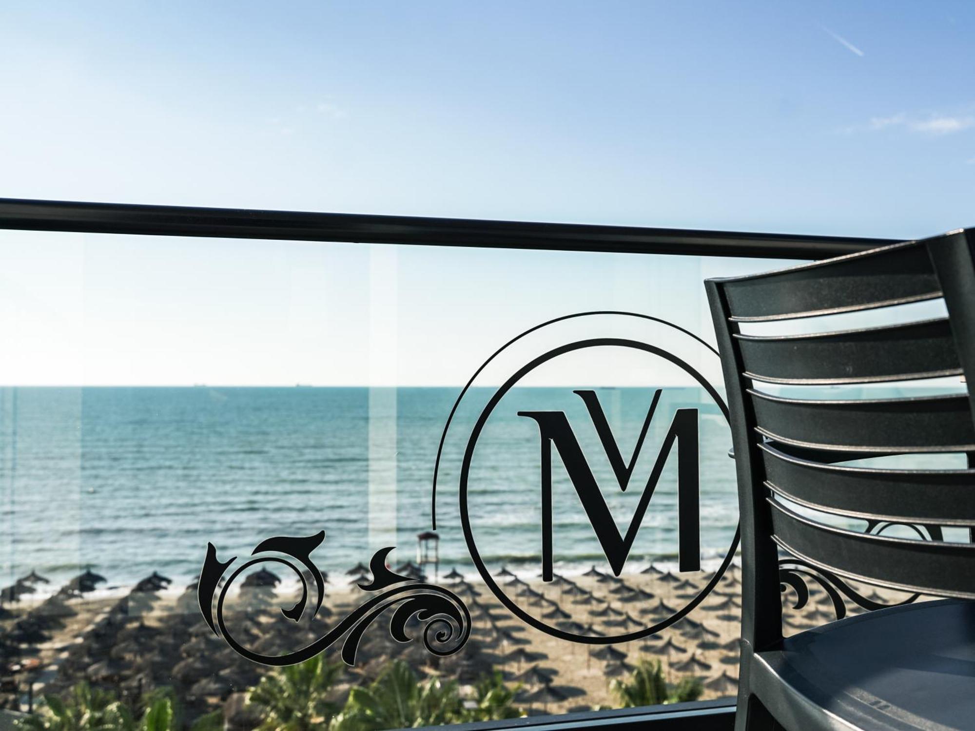 Vm Resort & Spa Golem  Luaran gambar