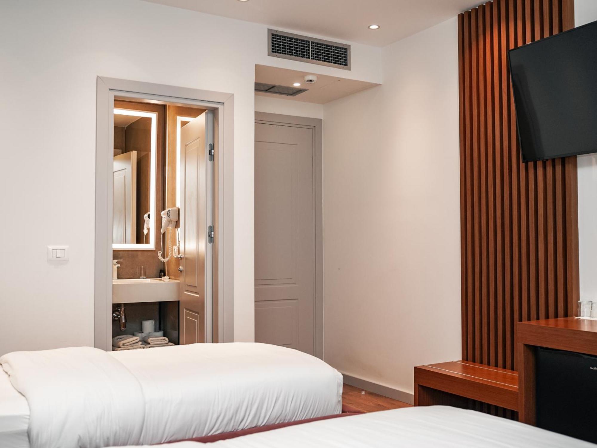 Vm Resort & Spa Golem  Luaran gambar