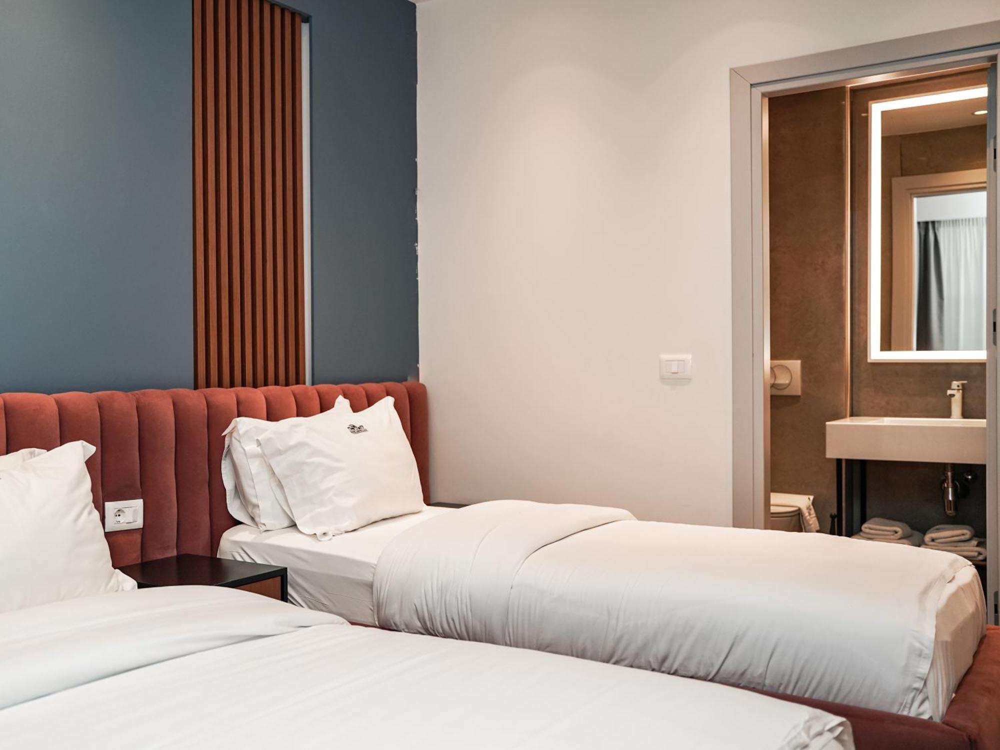 Vm Resort & Spa Golem  Luaran gambar